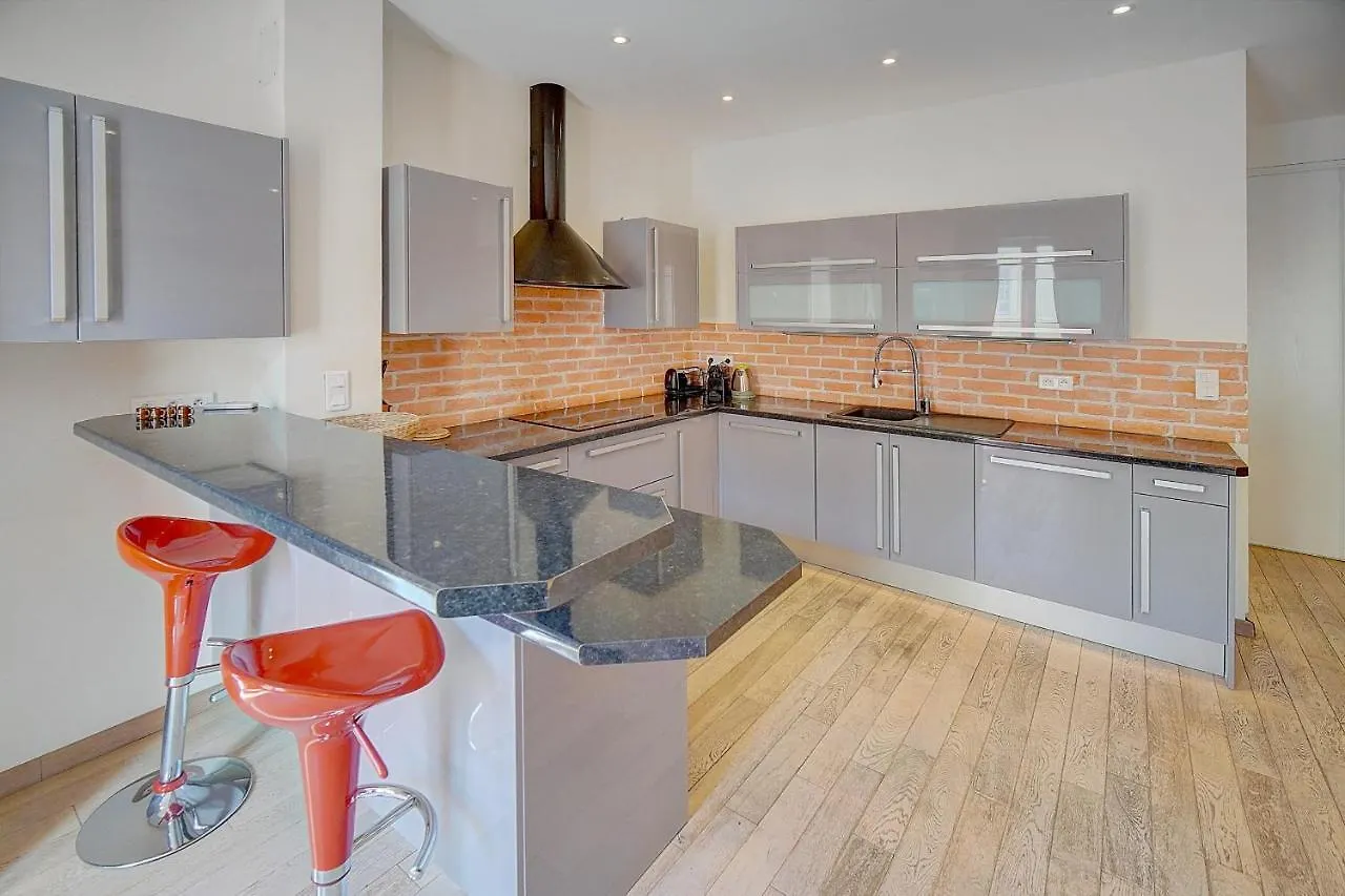 Moderne 3 Pieces Idealement Situe Centre De Cannes L! A2B22 Γαλλία