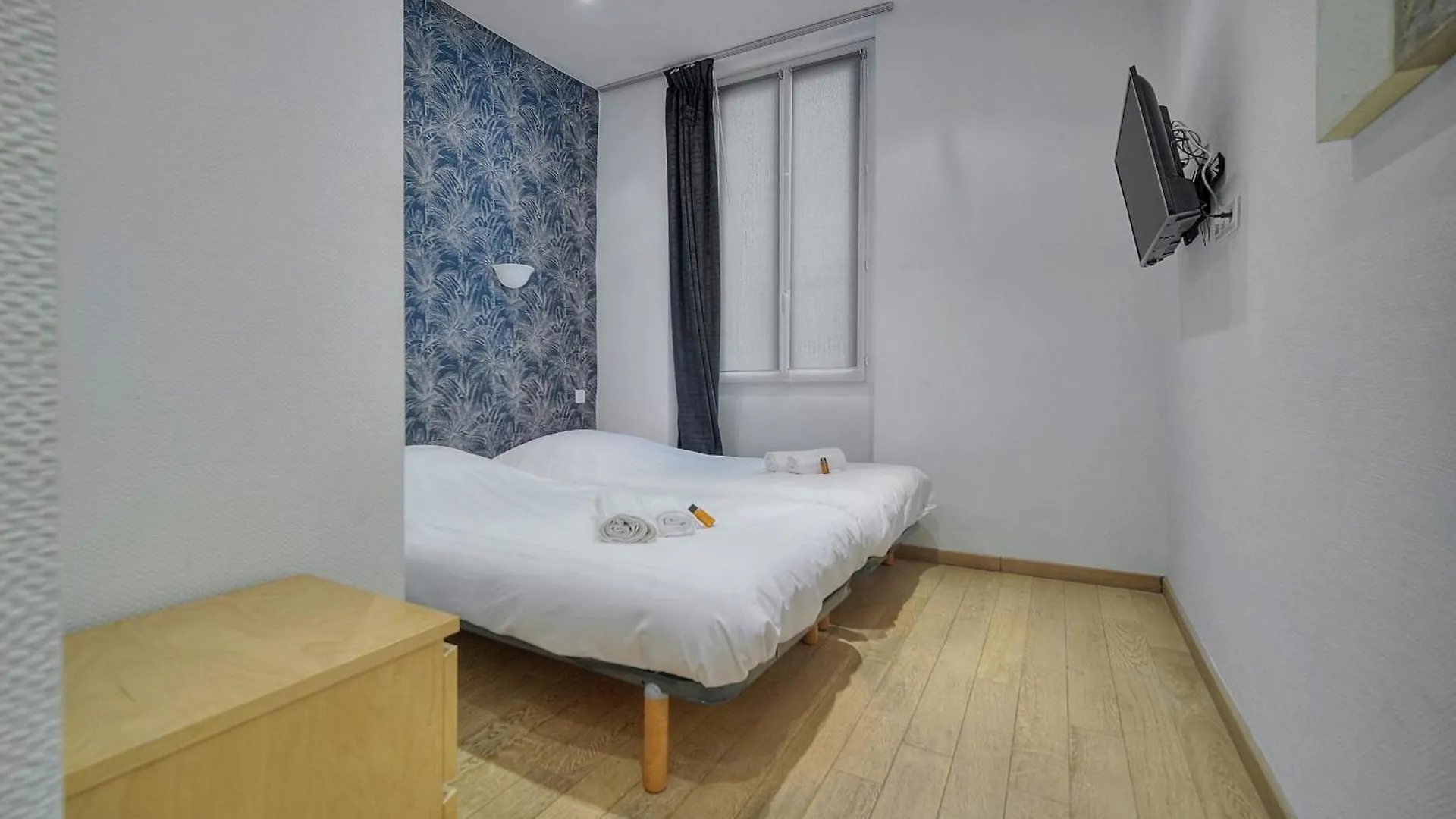 Moderne 3 Pieces Idealement Situe Centre De Cannes L! A2B22 0*,